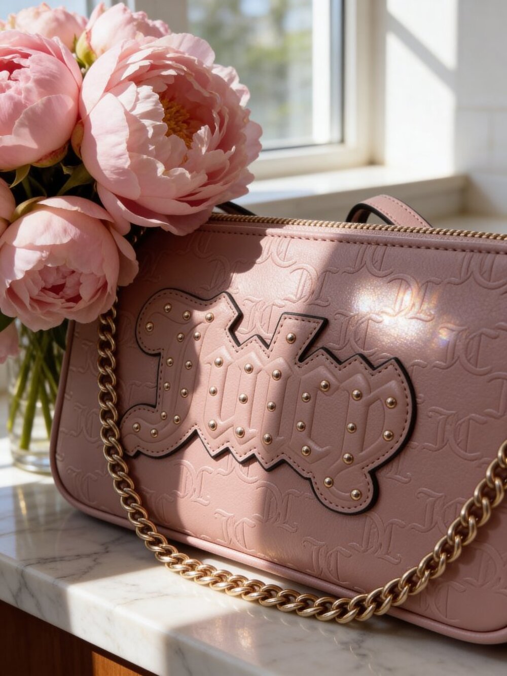 House Of Juicy Crossbody